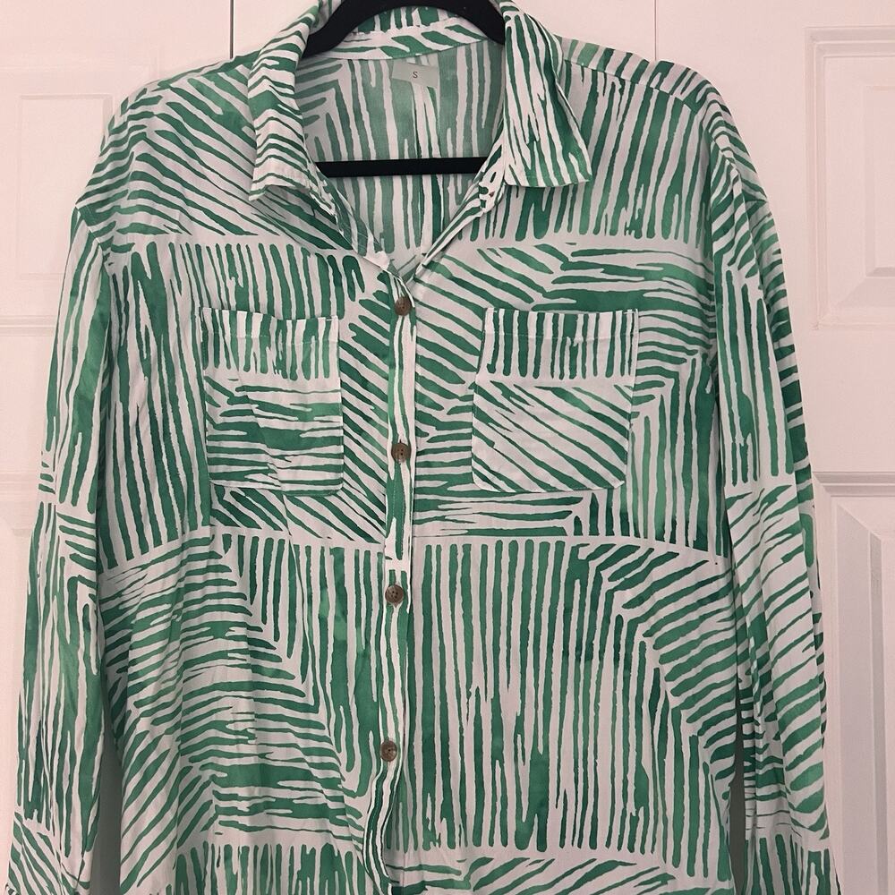 Calia x Carrie Underwood Beach Cover-Up Flowy Shirt Green Palm Poolwear Small